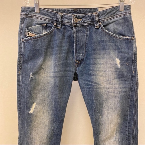 Diesel 32 x 26.5 Darron Cutoff Men’s Jeans Distressed Button Fly Logo Raw Hem - Picture 3 of 16